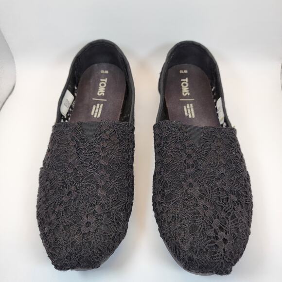 Toms Women's size 10 Classic Crochet Lace Flats Slip On Black Fabric Comfort - Picture 1 of 9